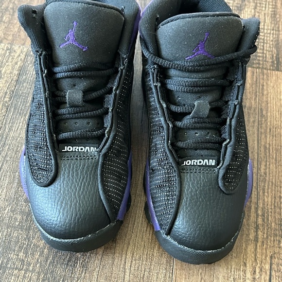 Little Kids’ Air Jordan Retro 13 Court Purple - Picture 5 of 13